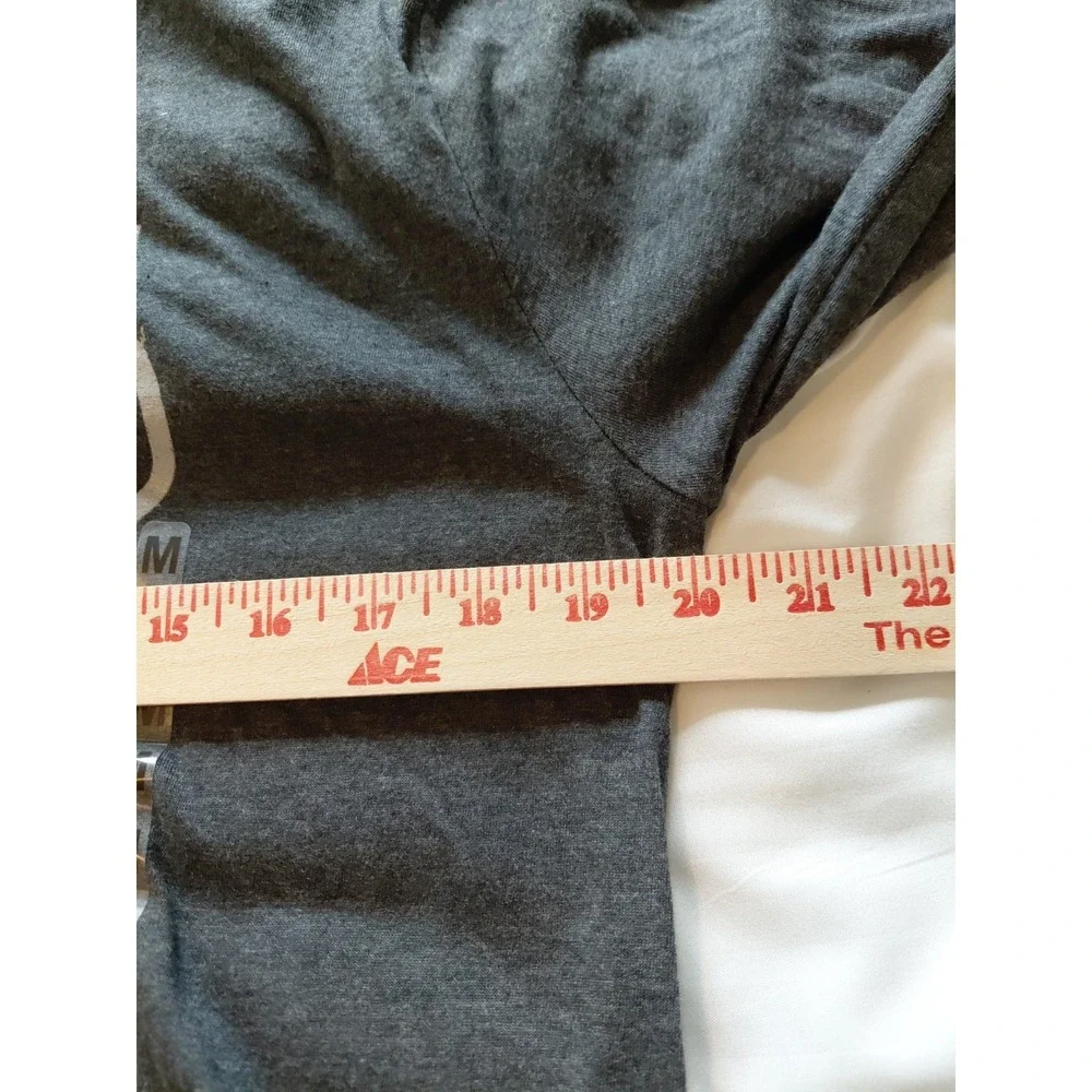 Levi's Adult T-Shirt Size L Charcoal Long Sleeve Logo Crew Neck NWT Org $39.50